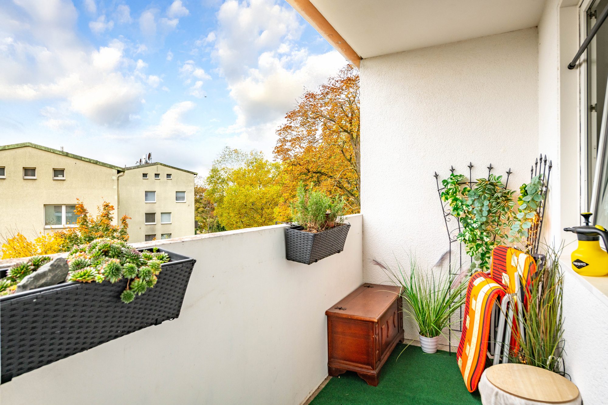 Immobilienangebot - Hanau - Alle - Hanau-Wolfgang: Gepflegte und vermietete 3-Zimmer-Wohnung mit Süd-West Loggia und tollem Grundriss