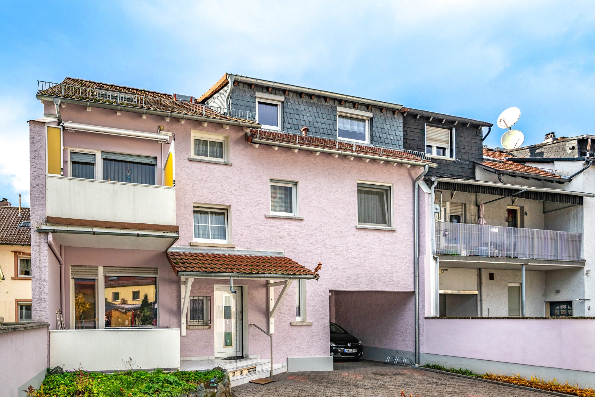 Immobilienangebot - Maintal / Dörnigheim - Alle - Maintal-Dörnigheim: Gepflegtes, voll vermietetes Dreiparteienhaus in ruhiger und beliebter Mainnähe