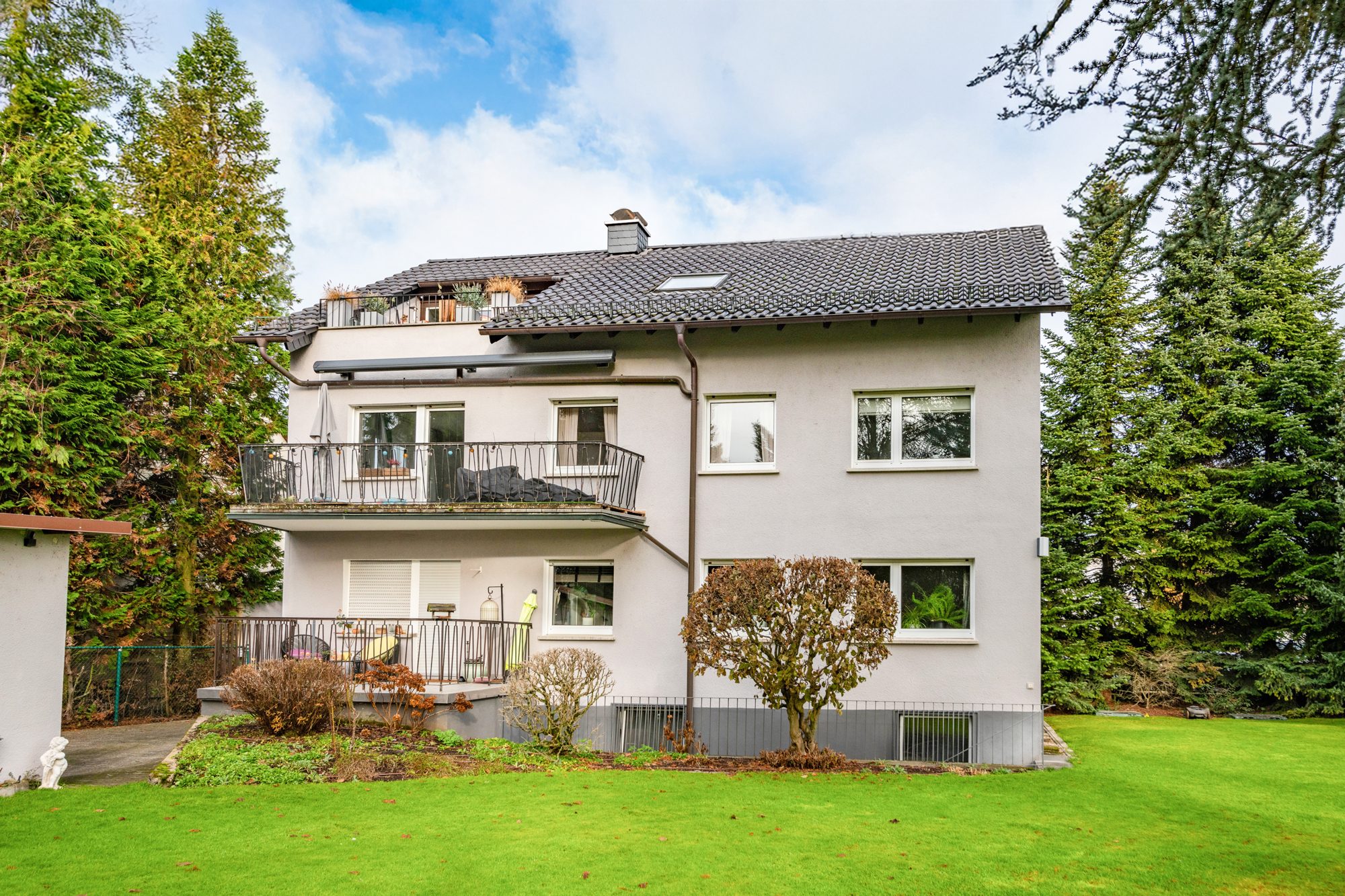 Immobilienangebot - Maintal / Dörnigheim - Alle - Maintal-Dörnigheim: Schöne 4-Zimmer-Wohnung mit Balkon & tollem Grundriss in ruhigem 3-Parteienhaus