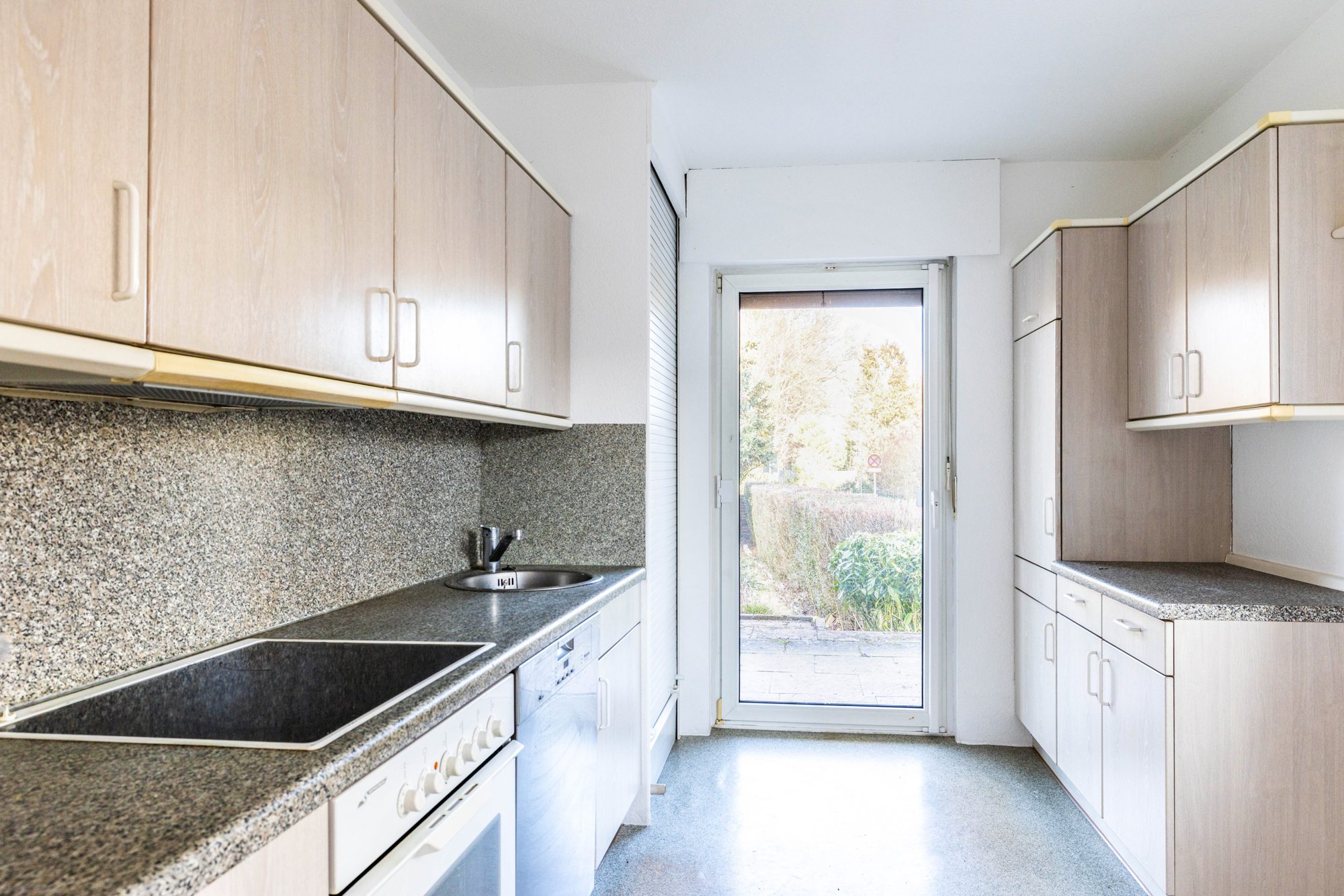 Immobilienangebot - Hanau - Alle - Hanau-Rosenau: Top gepflegtes 3-Parteienhaus mit großem Grundstück in absolut beliebter Wohnlage