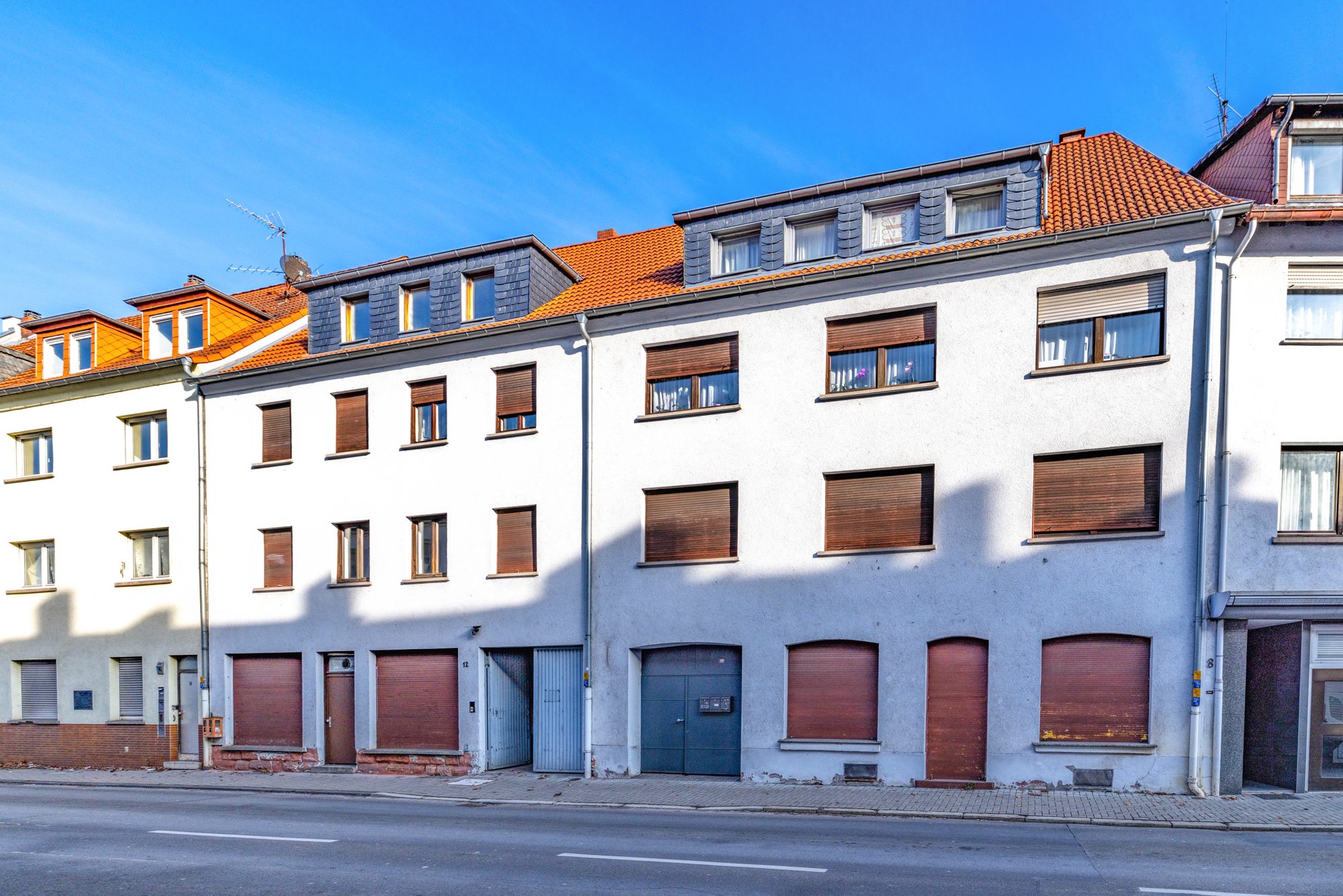 Immobilienangebot - Hanau - Alle - Hanau: Zwei teilvermietete Wohn- und Geschäftshäuser in attraktiver und zentraler Innenstadtlage