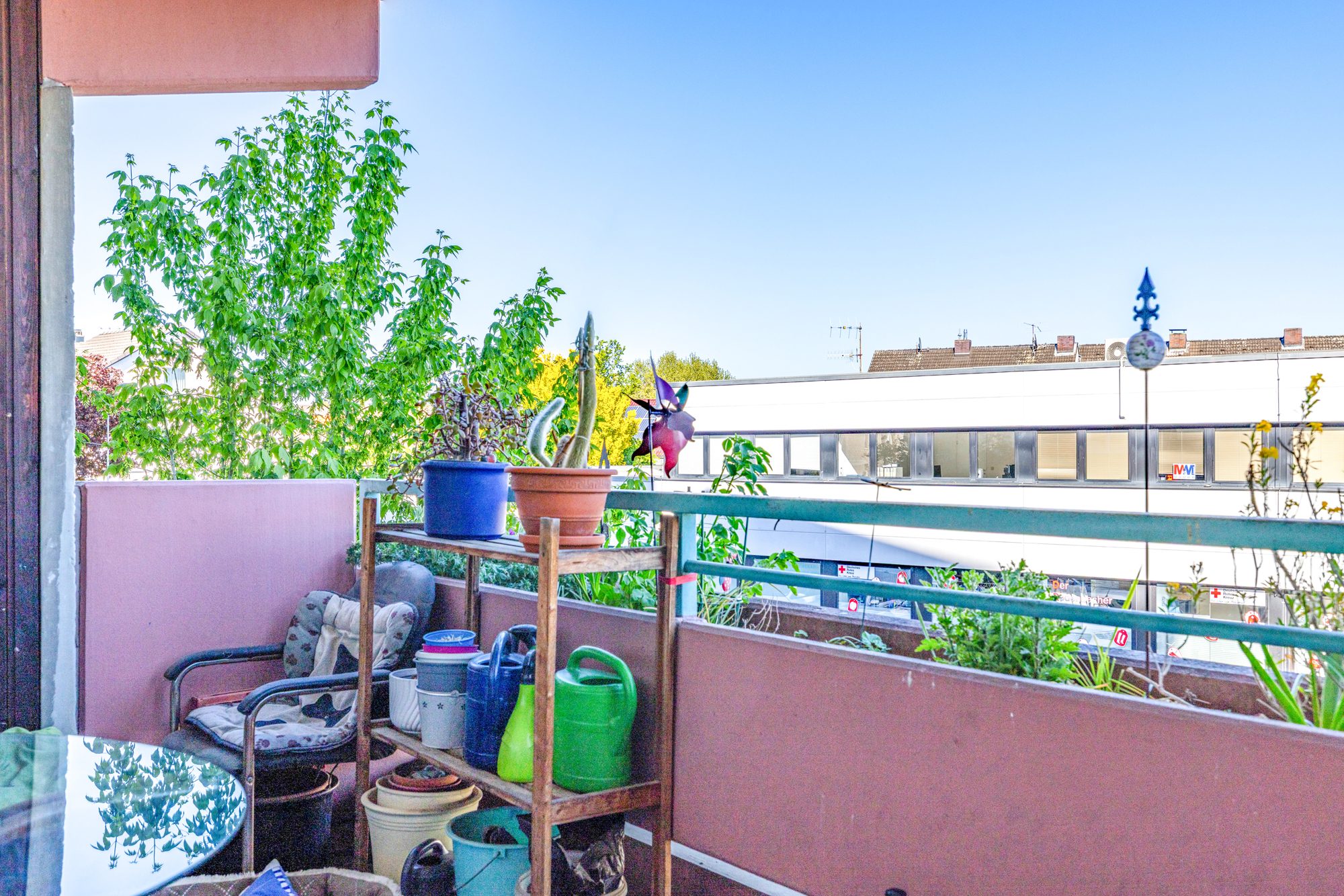 Immobilienangebot - Rodenbach / Niederrodenbach - Alle - Niederrodenbach: Vermietete, gut geschnittene 2-Zimmer-Wohnung mit überdachtem Süd-Balkon