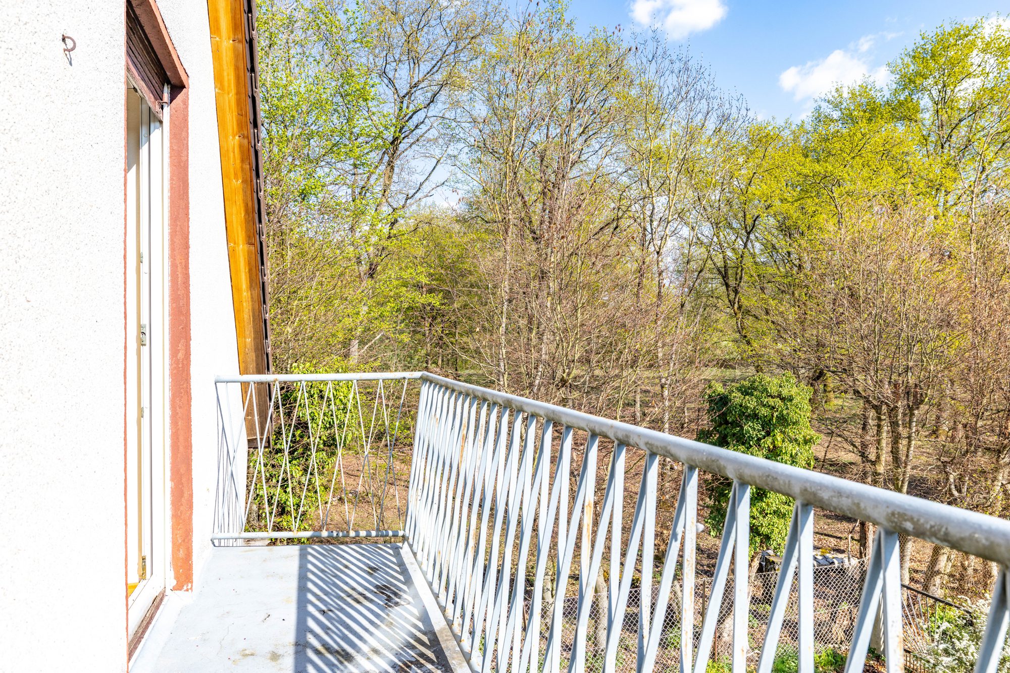 Immobilienangebot - Maintal / Hochstadt - Alle - Maintal-Hochstadt: Sanierungsbedürftiges Einfamilienhaus mit tollem Grundstück in Sackgassenlage