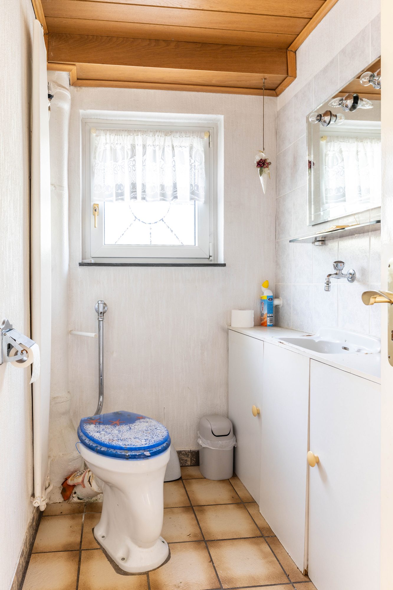 Immobilienangebot - Maintal / Hochstadt - Alle - Maintal-Hochstadt: Sanierungsbedürftiges Einfamilienhaus mit tollem Grundstück in Sackgassenlage