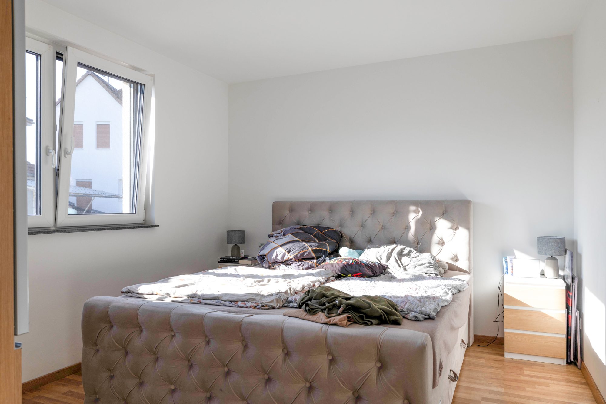 Immobilienangebot - Kahl - Alle - Kahl am Main: Gepflegte, vermietete 2-Zimmer-Wohnung mit tollem Grundriss in kleiner Wohneinheit