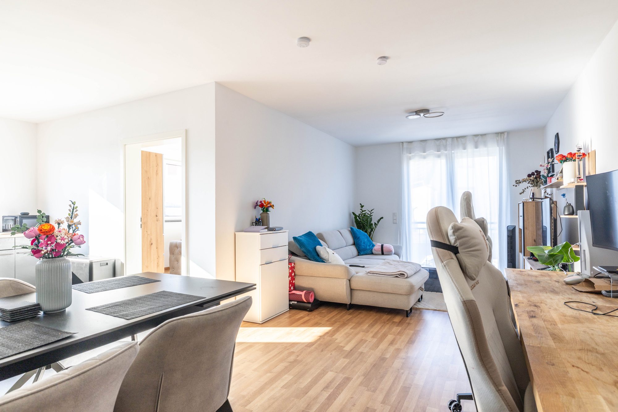 Immobilienangebot - Kahl - Alle - Kahl am Main: Gepflegte, vermietete 2-Zimmer-Wohnung mit tollem Grundriss in kleiner Wohneinheit