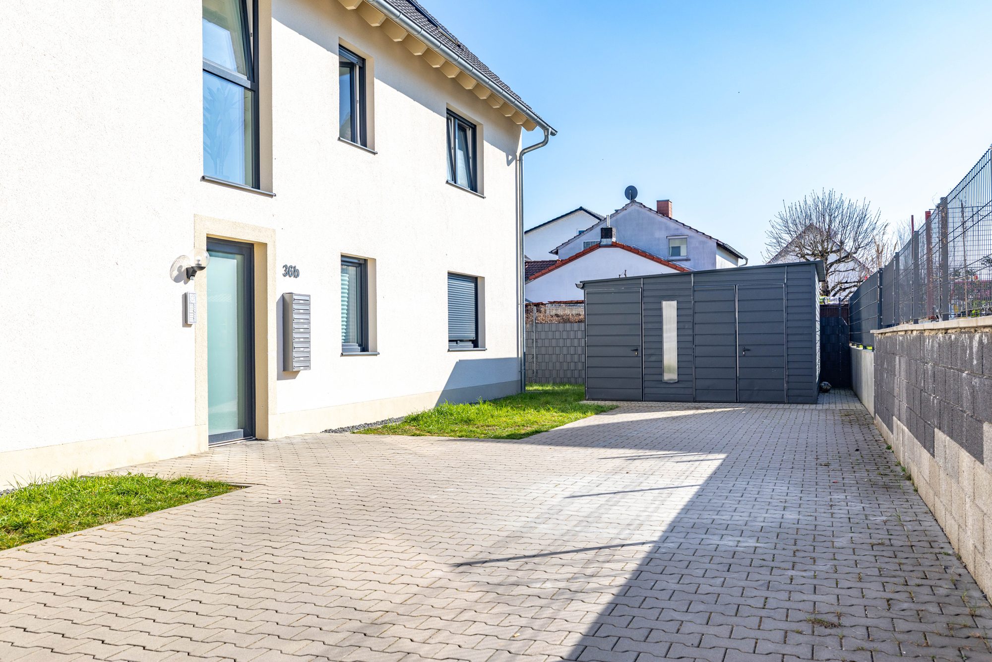 Immobilienangebot - Kahl - Alle - Kahl am Main: Vermietete 3-Zimmer-Erdgeschoss-Wohnung mit Terrasse und eigenem Garten