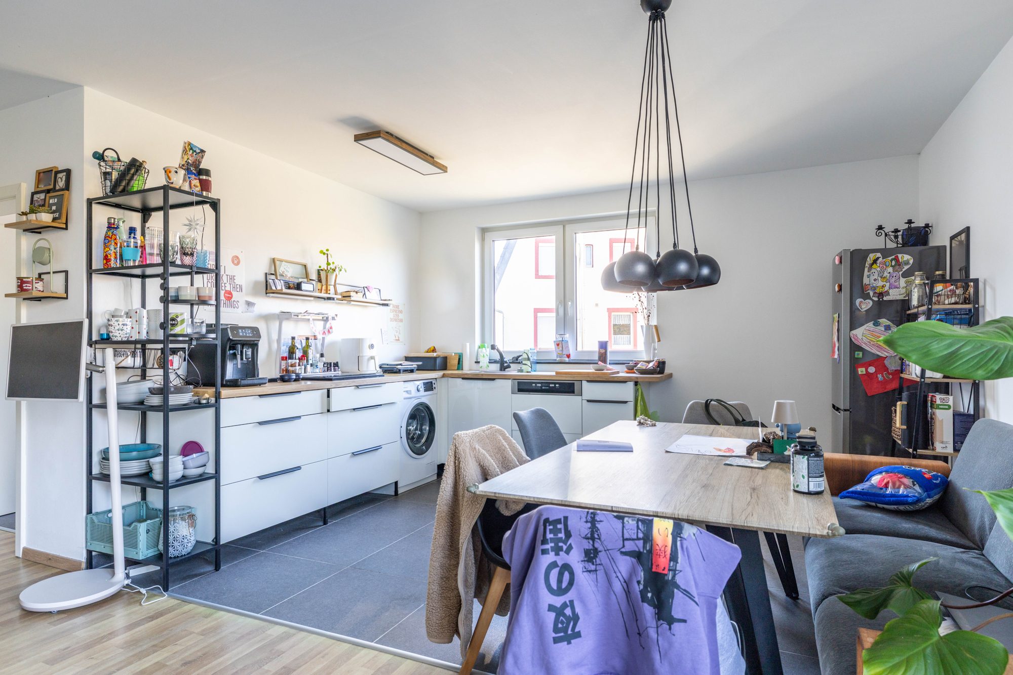 Immobilienangebot - Kahl - Alle - Kahl am Main: Gut geschnittene und vermietete 3-Zimmer-Wohnung mit Balkon in kleiner Wohneinheit