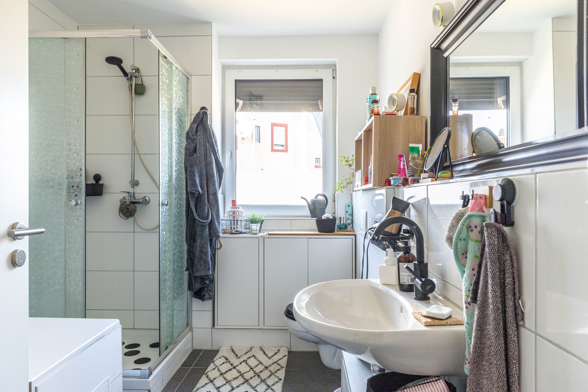Immobilienangebot - Kahl - Alle - Kahl am Main: Gut geschnittene und vermietete 3-Zimmer-Wohnung mit Balkon in kleiner Wohneinheit