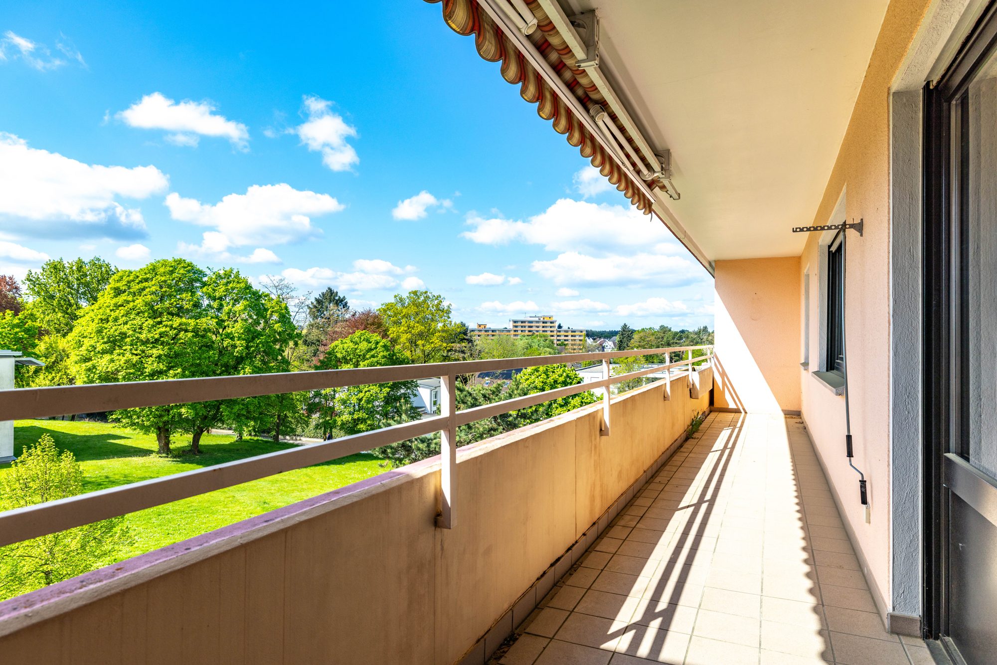 Immobilienangebot - Hanau - Alle - Hanau-Steinheim: Großzügige 3,5-Zimmer-Wohnung mit Süd-West-Balkon in gepflegter Wohneinheit