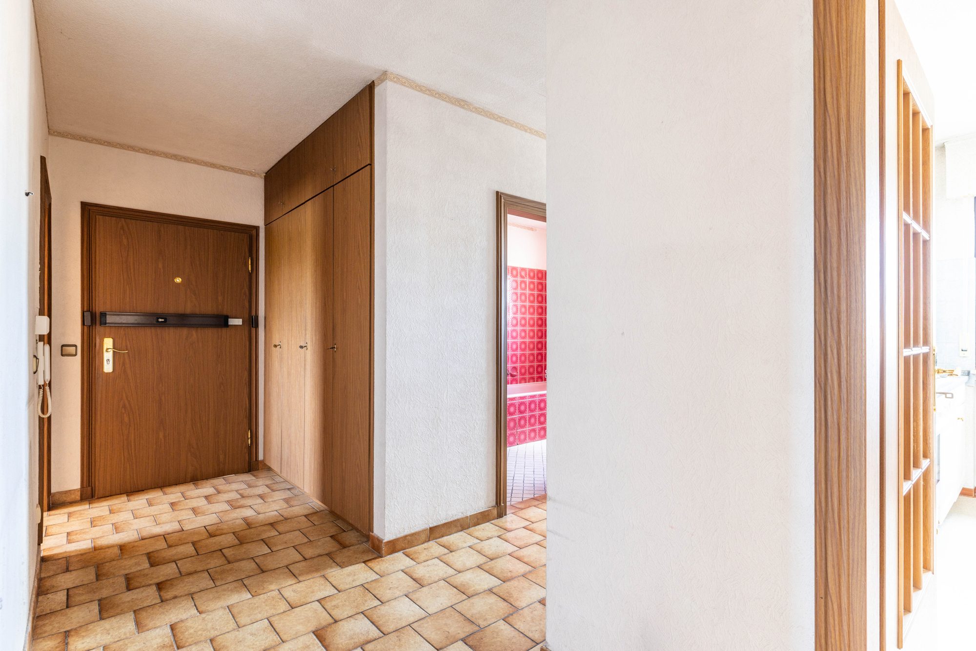 Immobilienangebot - Hanau - Alle - Hanau-Steinheim: Großzügige 3,5-Zimmer-Wohnung mit Süd-West-Balkon in gepflegter Wohneinheit