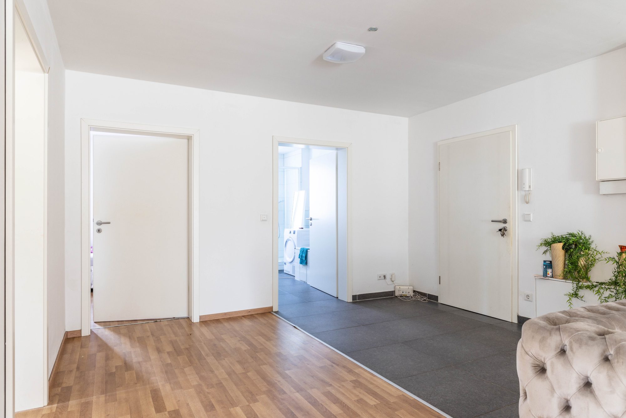 Immobilienangebot - Kahl - Alle - Kahl am Main: Großzügige 4-Zimmer-Erdgeschoss-Wohnung mit Terrasse und eigenem großen Garten