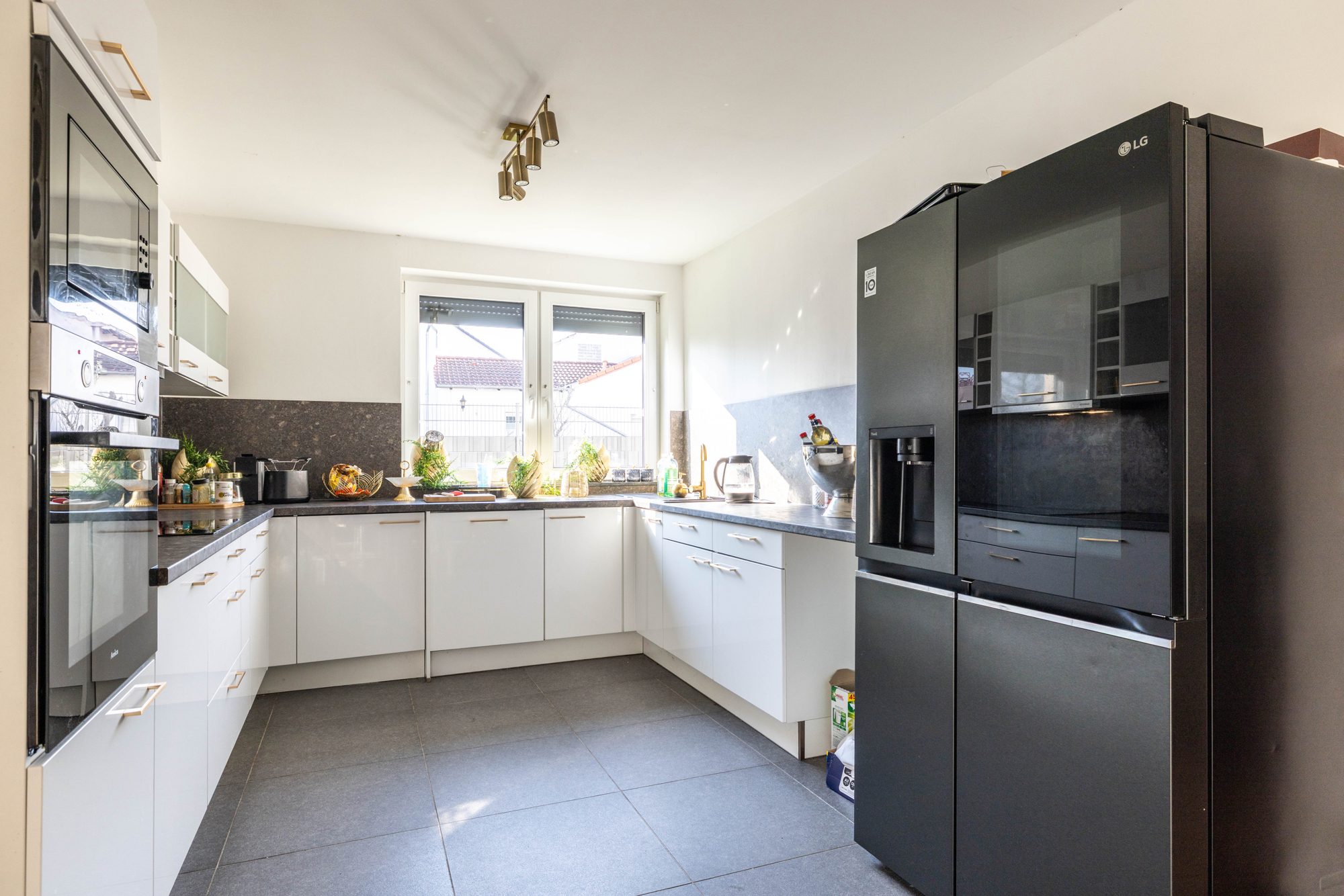 Immobilienangebot - Kahl - Alle - Kahl am Main: Großzügige 4-Zimmer-Erdgeschoss-Wohnung mit Terrasse und eigenem großen Garten