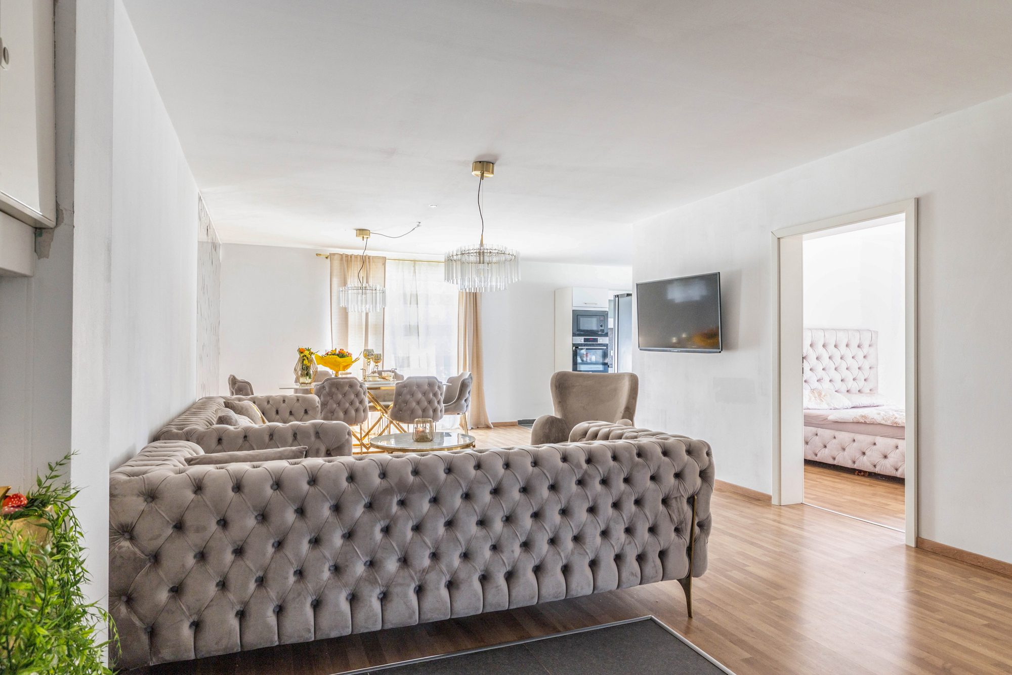Immobilienangebot - Kahl - Alle - Kahl am Main: Großzügige 4-Zimmer-Erdgeschoss-Wohnung mit Terrasse und eigenem großen Garten