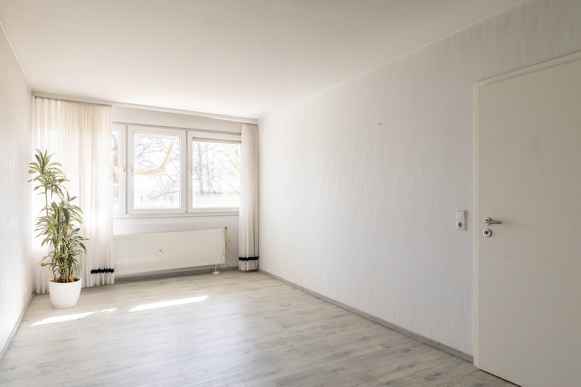 Immobilienangebot - Maintal - Alle - Maintal-Bischofsheim: Modernisierte und barrierefreie 3-Zimmer-Wohnung mit großer Terrasse