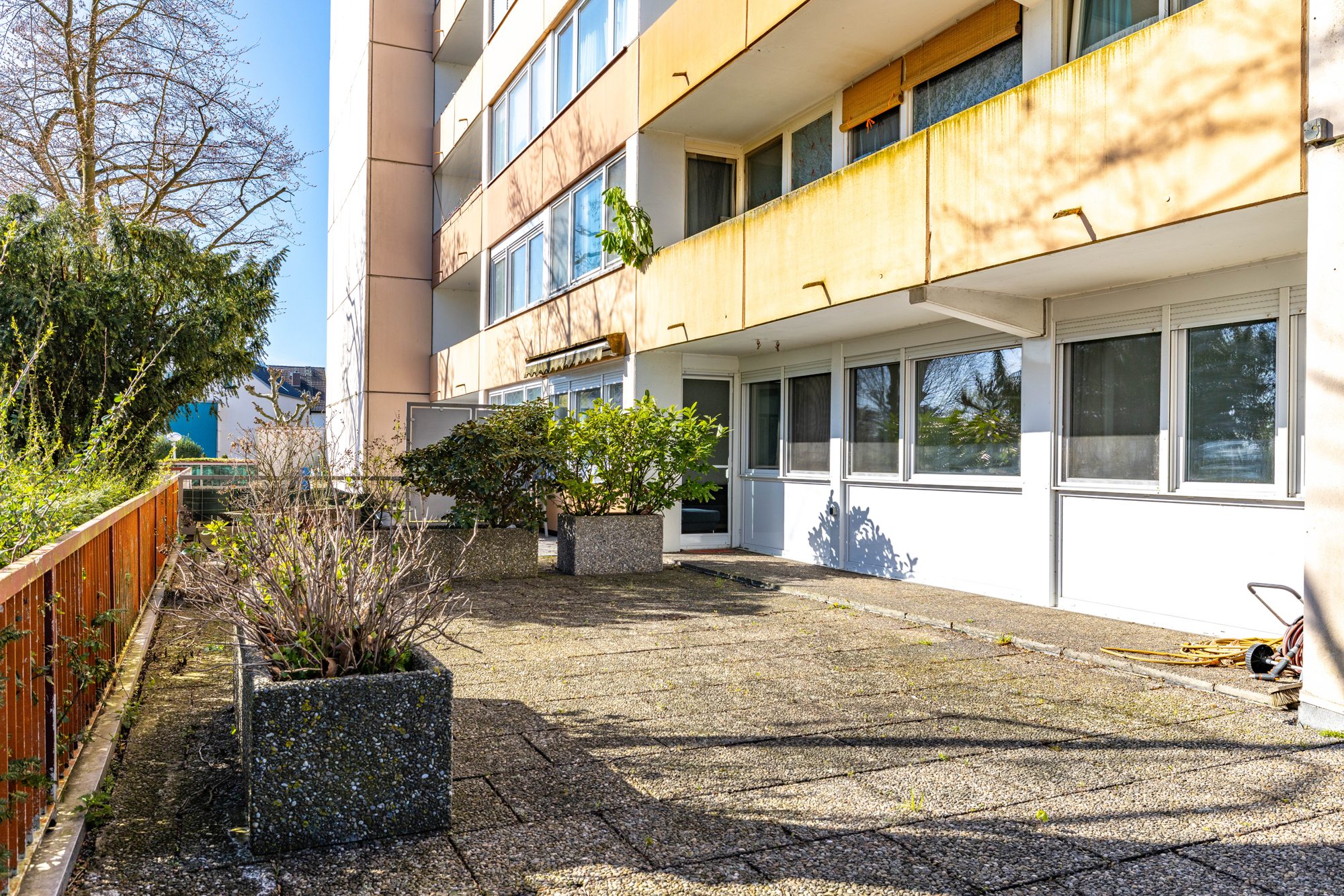 Immobilienangebot - Maintal - Alle - Maintal-Bischofsheim: Modernisierte und barrierefreie 3-Zimmer-Wohnung mit großer Terrasse