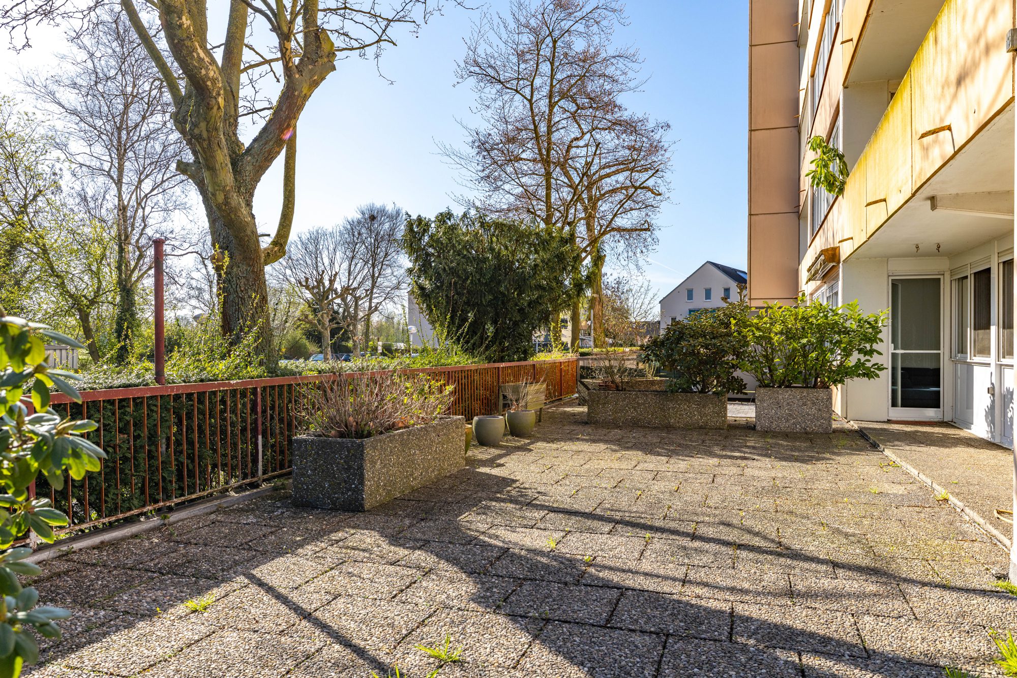 Immobilienangebot - Maintal - Alle - Maintal-Bischofsheim: Modernisierte und barrierefreie 3-Zimmer-Wohnung mit großer Terrasse