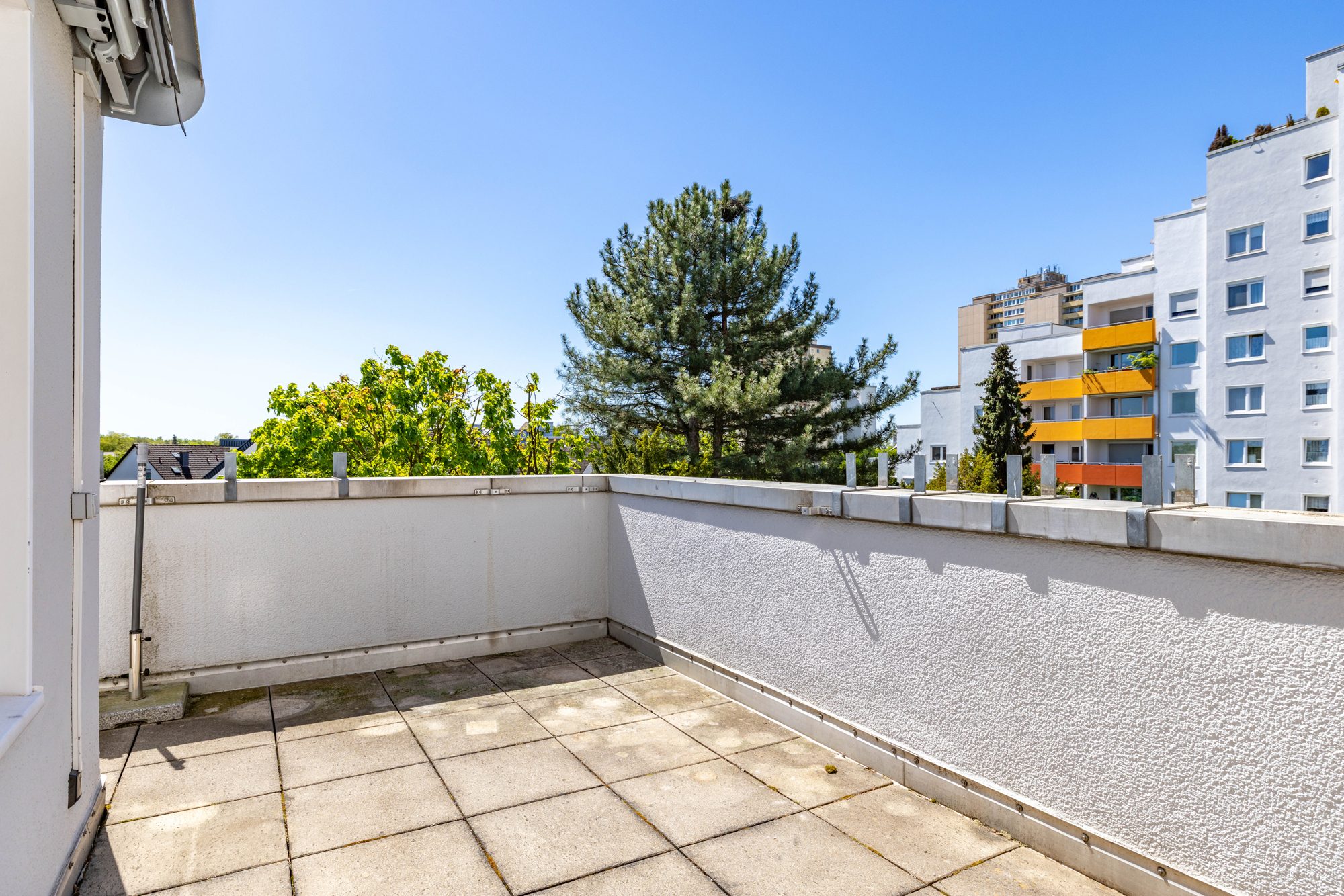 Immobilienangebot - Maintal - Alle - Maintal-Bischofsheim: Großzügige 2-Zimmer-Wohnung mit herrlichem Süd-West-Balkon in zentraler Lage