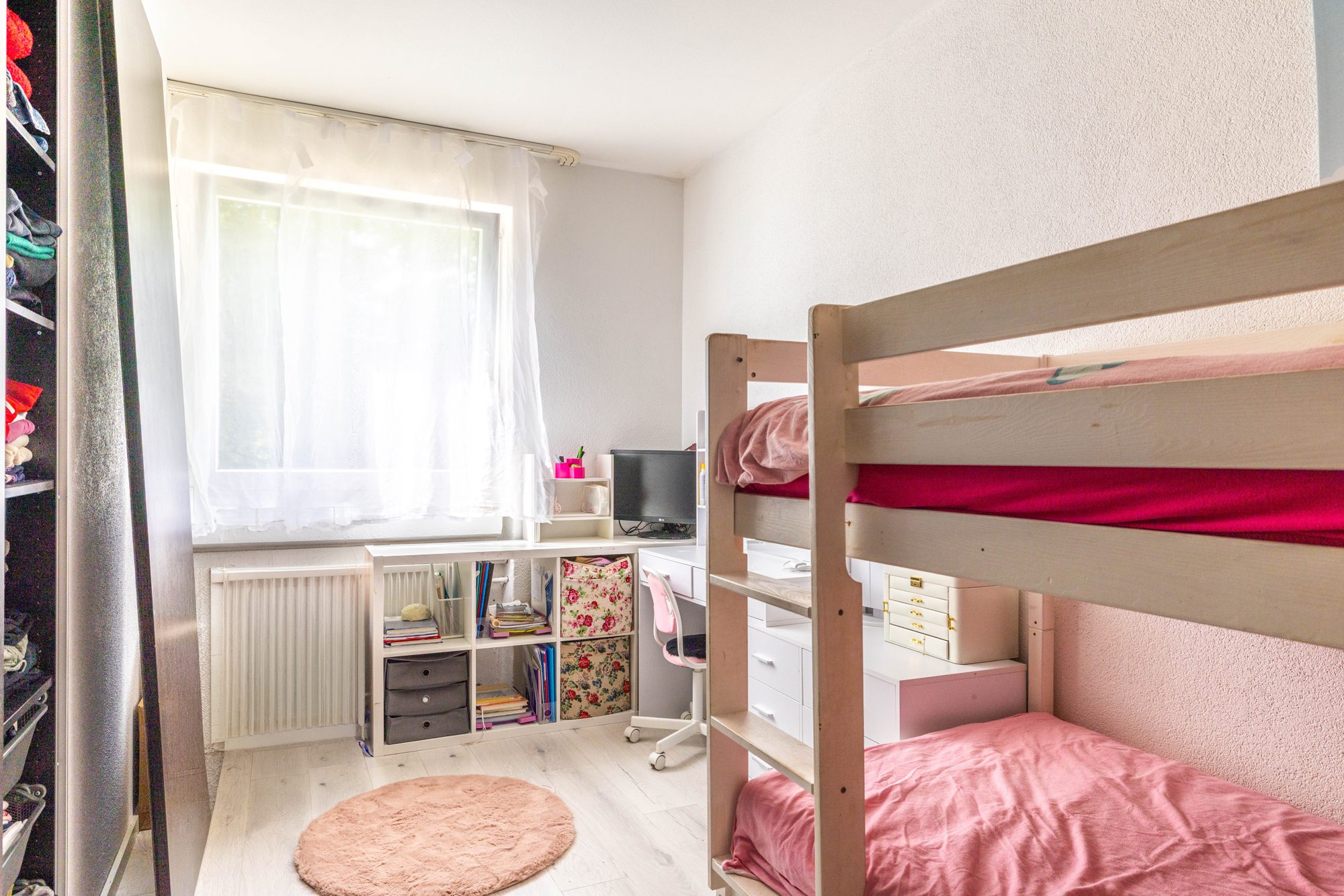 Immobilienangebot - Maintal / Dörnigheim - Alle - Maintal-Dörnigheim: Schöne 4-Zimmer-Wohnung mit Süd-Balkon & Einbauküche in ruhiger Waldrandlage