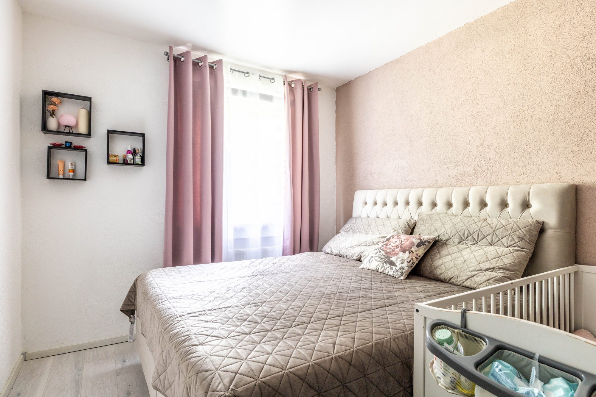 Immobilienangebot - Maintal / Dörnigheim - Alle - Maintal-Dörnigheim: Schöne 4-Zimmer-Wohnung mit Süd-Balkon & Einbauküche in ruhiger Waldrandlage