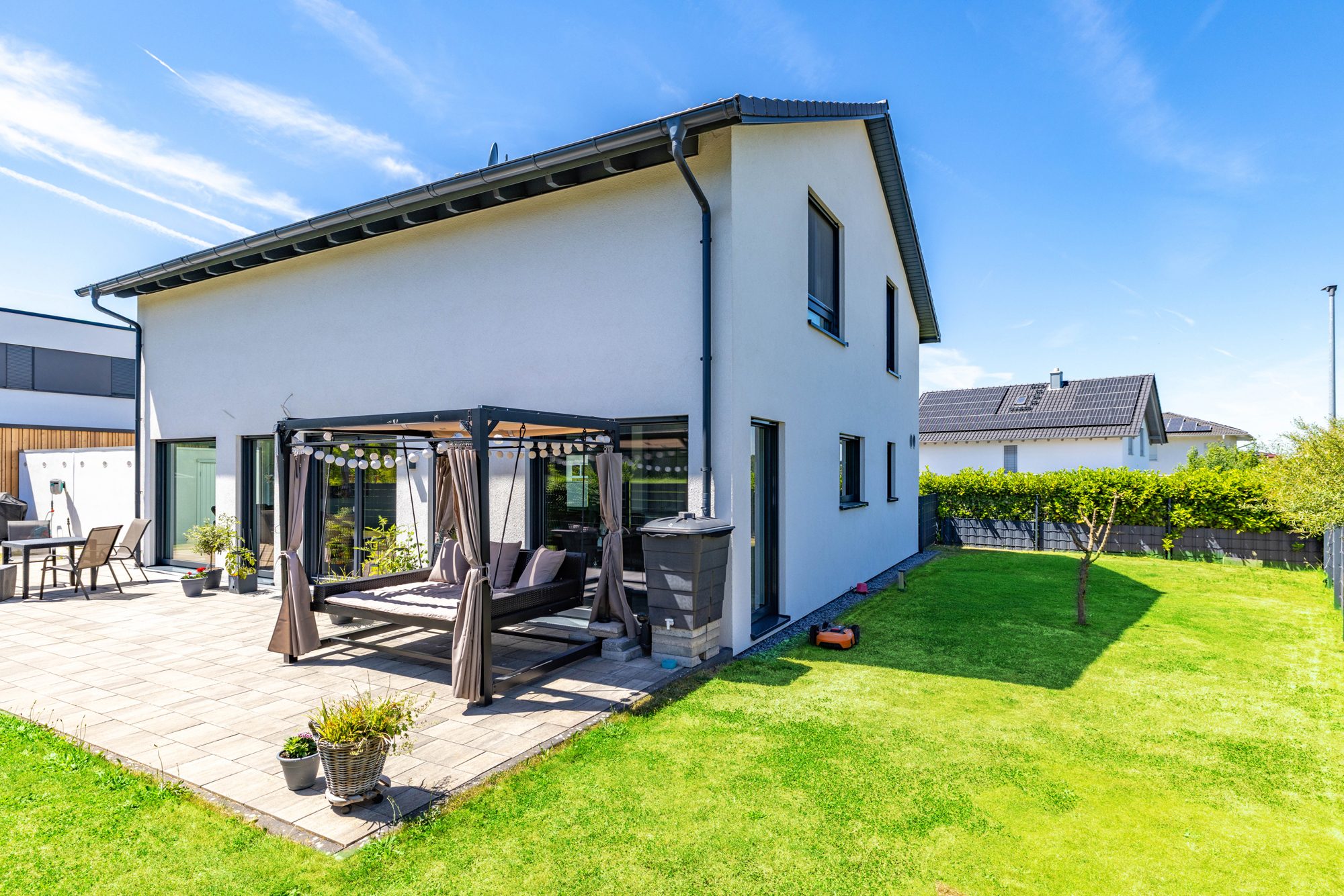 Immobilienangebot - Gelnhausen / Meerholz - Alle - Gelnhausen: Wunderschönes, neuwertiges Einfamilienhaus mit großzügigem Grundriss in beliebter Lage