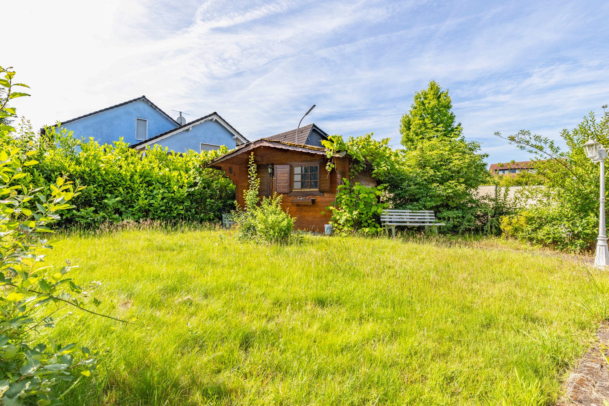 Immobilienangebot - Freigericht / Neuses - Alle - Freigericht-Neuses: Modernisierungsbedürftiges Einfamilienhaus mit tollem Grundstück in ruhiger Lage