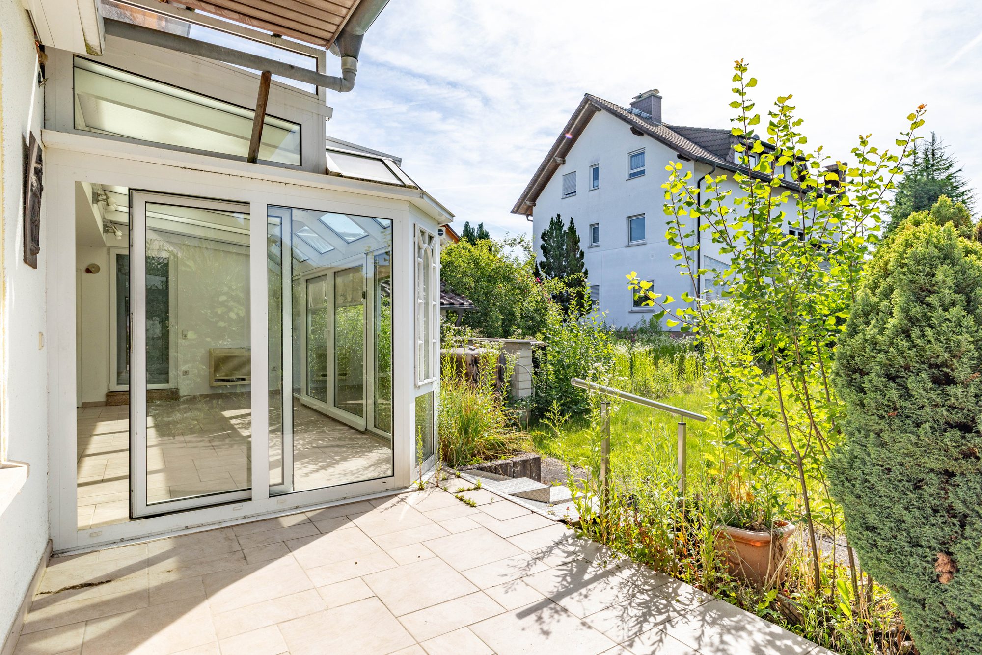 Immobilienangebot - Freigericht / Neuses - Alle - Freigericht-Neuses: Modernisierungsbedürftiges Einfamilienhaus mit tollem Grundstück in ruhiger Lage