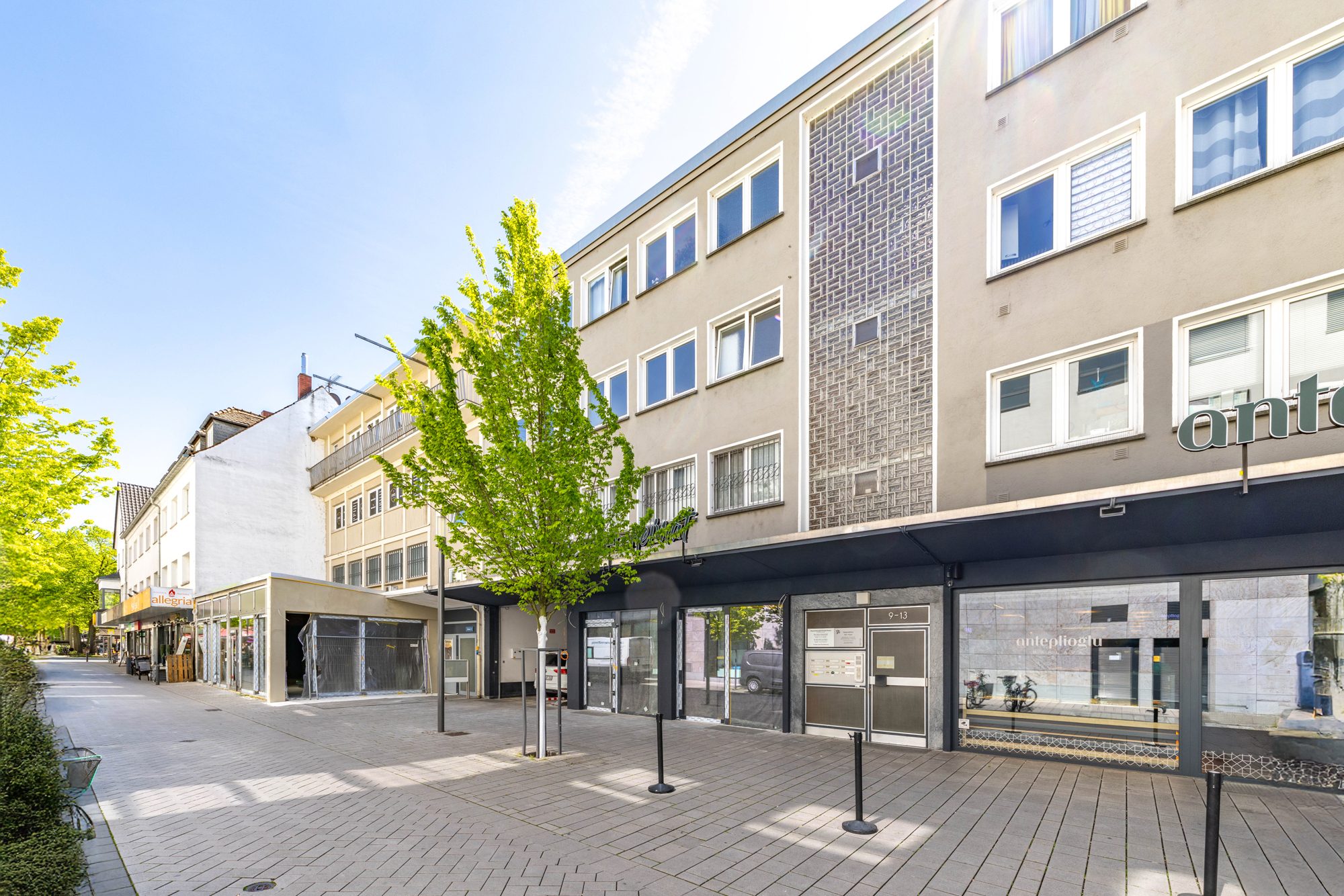 Immobilienangebot - Hanau - Alle - Hanau-Stadt: Helle, attraktive Büro- / Praxisräume in gepflegtem Wohn- und Geschäftshaus