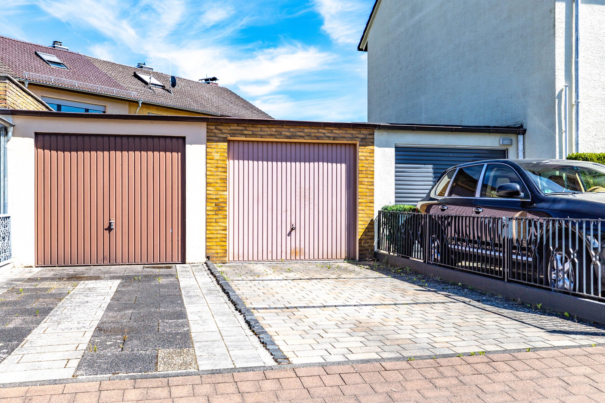Immobilienangebot - Maintal / Dörnigheim - Alle - Maintal-Dörnigheim: Modernisierungsbedürftiges Reihenmittelhaus mit Garage in zentraler Lage