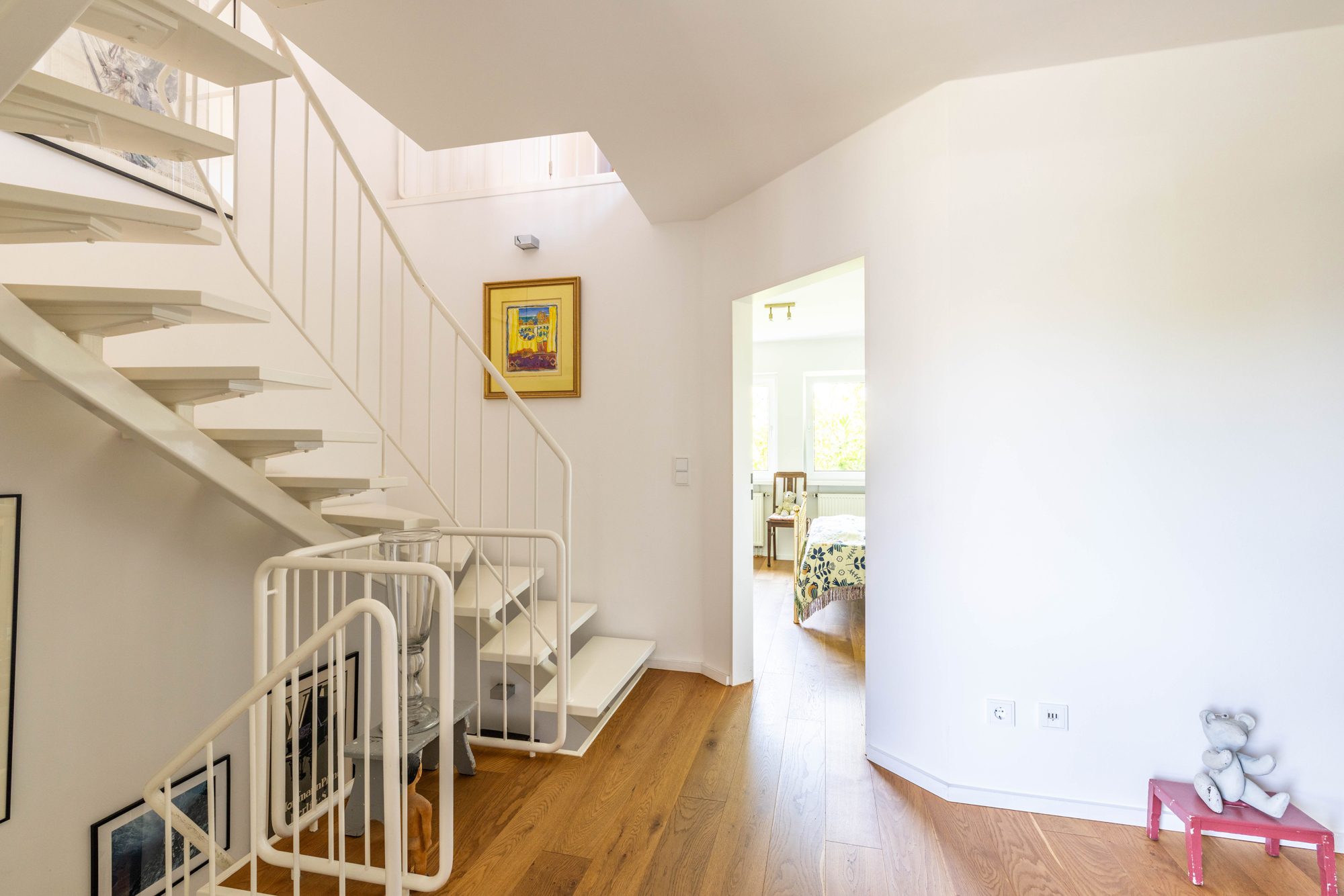 Immobilienangebot - Bad Vilbel - Alle - Bad Vilbel: Wunderschönes, individuelles Einfamilienhaus mit tollem Raumkonzept in beliebter Lage