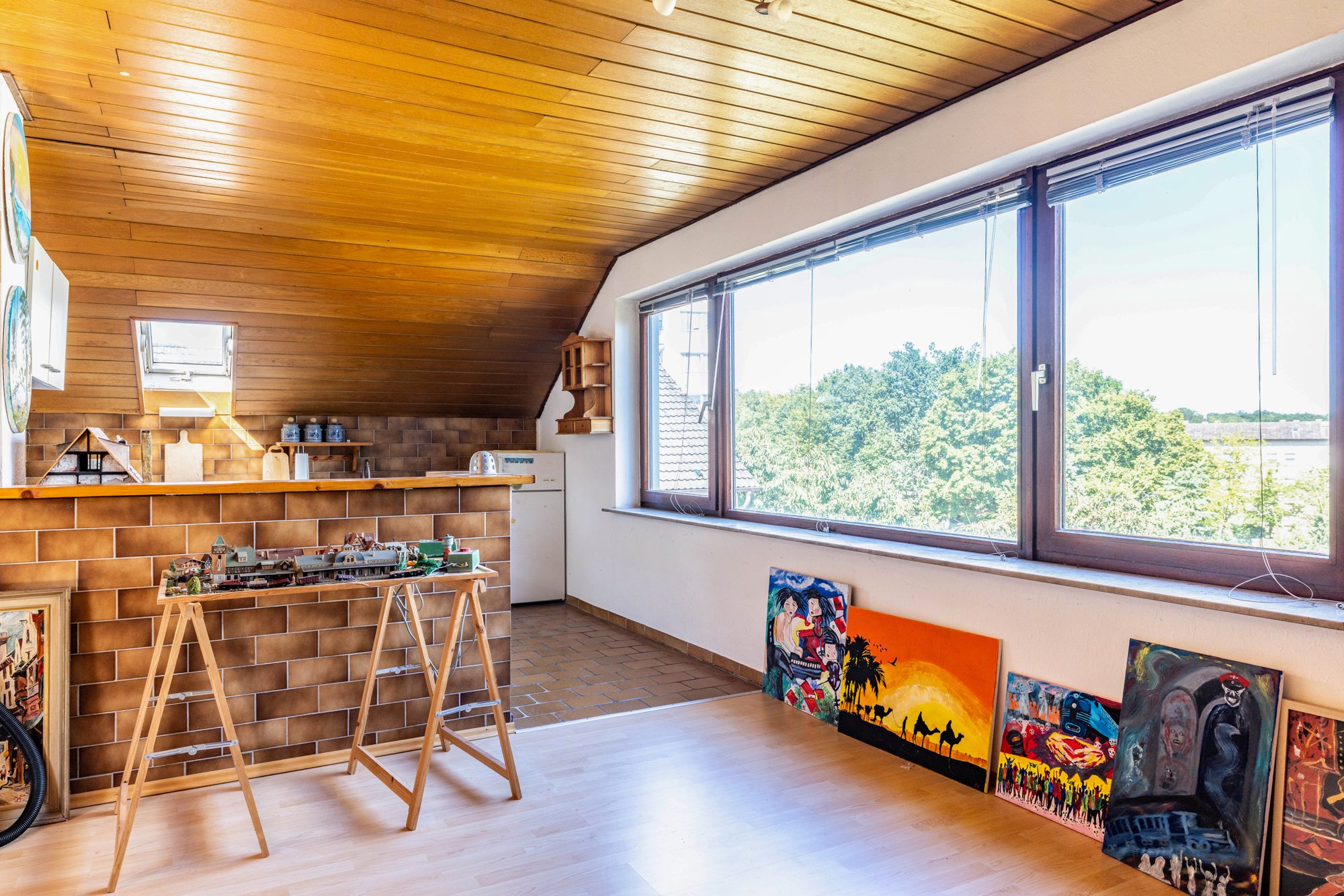 Immobilienangebot - Obertshausen - Alle - Obertshausen: Großzügige und gepflegte Doppelhaushälfte in ruhiger und beliebter Sackgassenlage
