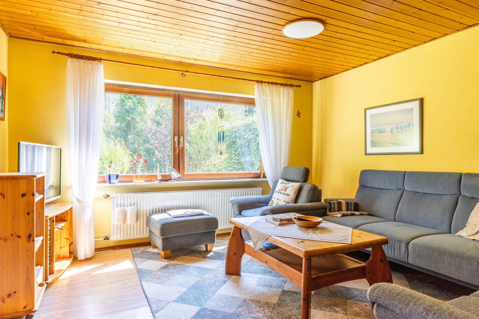 Immobilienangebot - Obertshausen - Alle - Obertshausen: Großzügige und gepflegte Doppelhaushälfte in ruhiger und beliebter Sackgassenlage