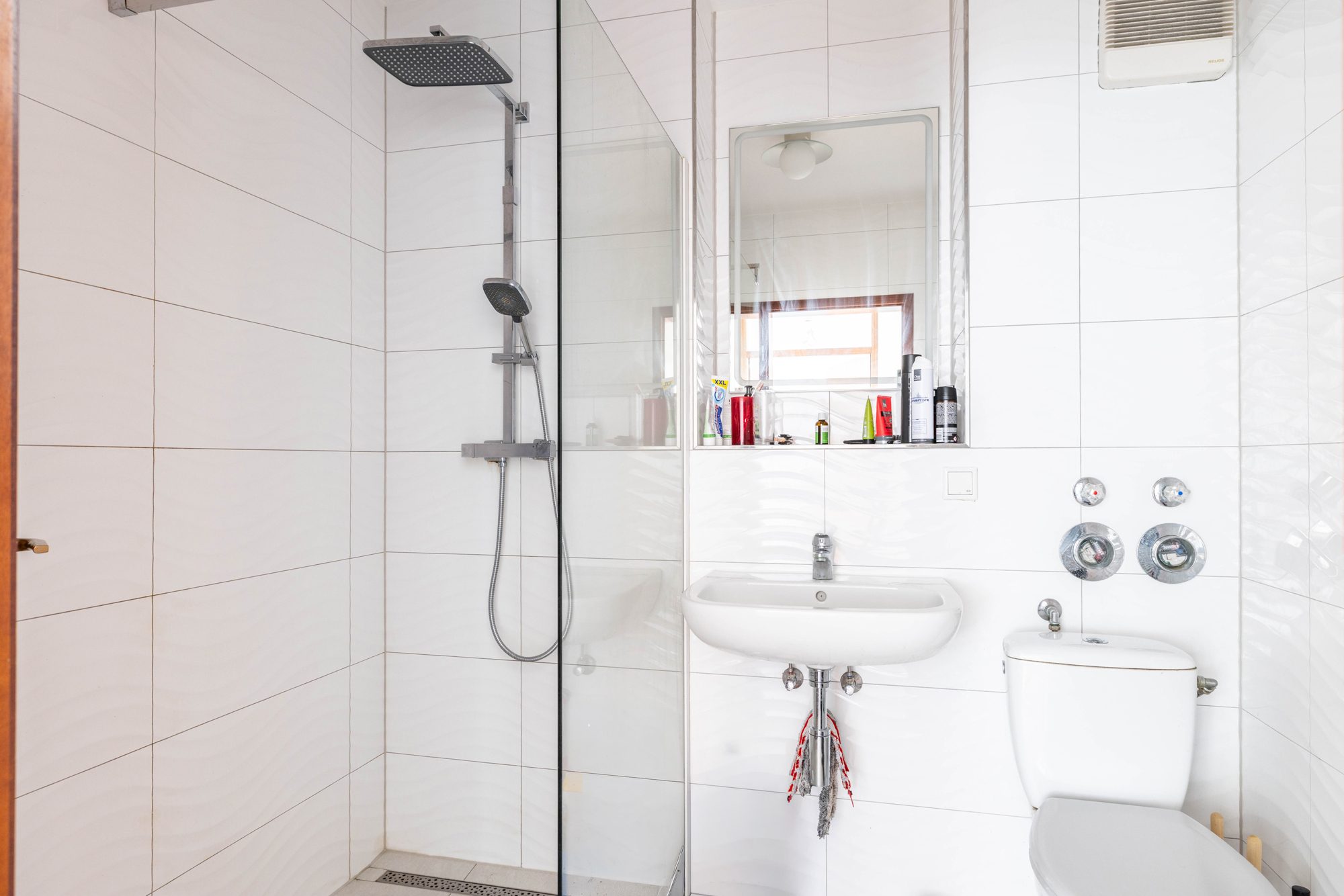 Immobilienangebot - Maintal / Dörnigheim - Alle - Maintal-Dörnigheim: Wunderschöne 2-Zimmer-Wohnung mit Einbauküche und tollem Süd-West Balkon