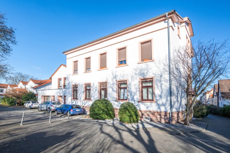 Immobilienangebot - Hanau / Kesselstadt - Alle - Hanau Alt-Kesselstadt: Attraktives & top gepflegtes 7-Parteienhaus in ruhiger und beliebter Wohnlage