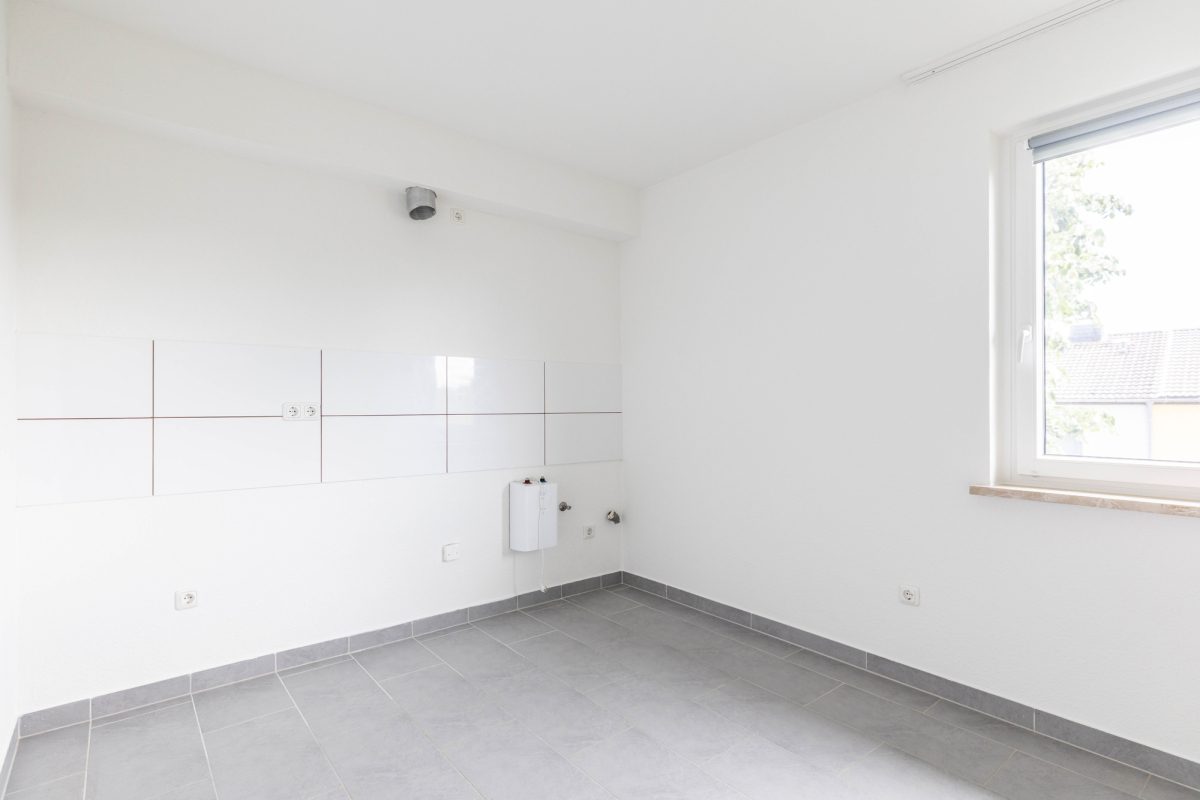 Immobilienangebot - Maintal - Alle - Maintal-Bischofsheim: Renovierte 3-Zimmer-Wohnung mit Süd-West-Balkon in gepflegter Wohneinheit