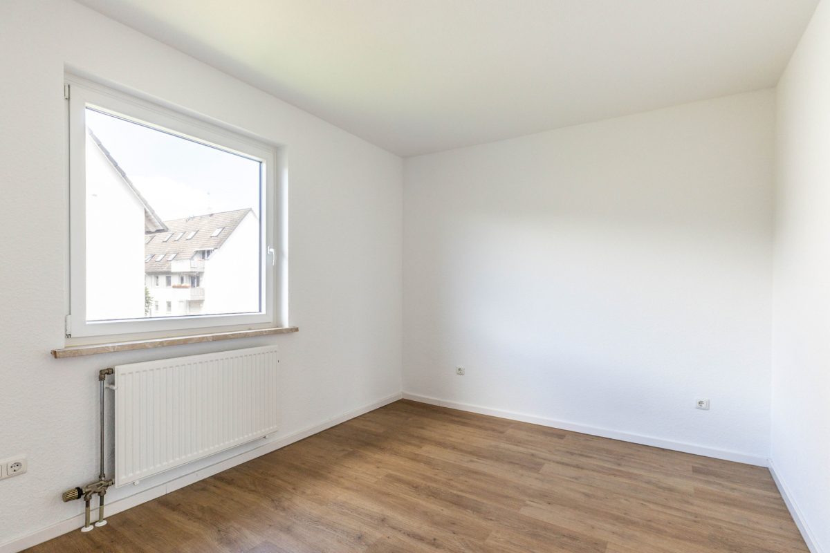 Immobilienangebot - Maintal - Alle - Maintal-Bischofsheim: Renovierte 3-Zimmer-Wohnung mit Süd-West-Balkon in gepflegter Wohneinheit