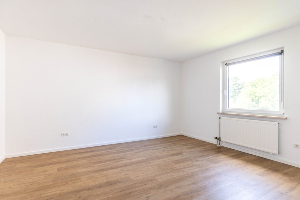 Immobilienangebot - Maintal - Alle - Maintal-Bischofsheim: Renovierte 3-Zimmer-Wohnung mit Süd-West-Balkon in gepflegter Wohneinheit