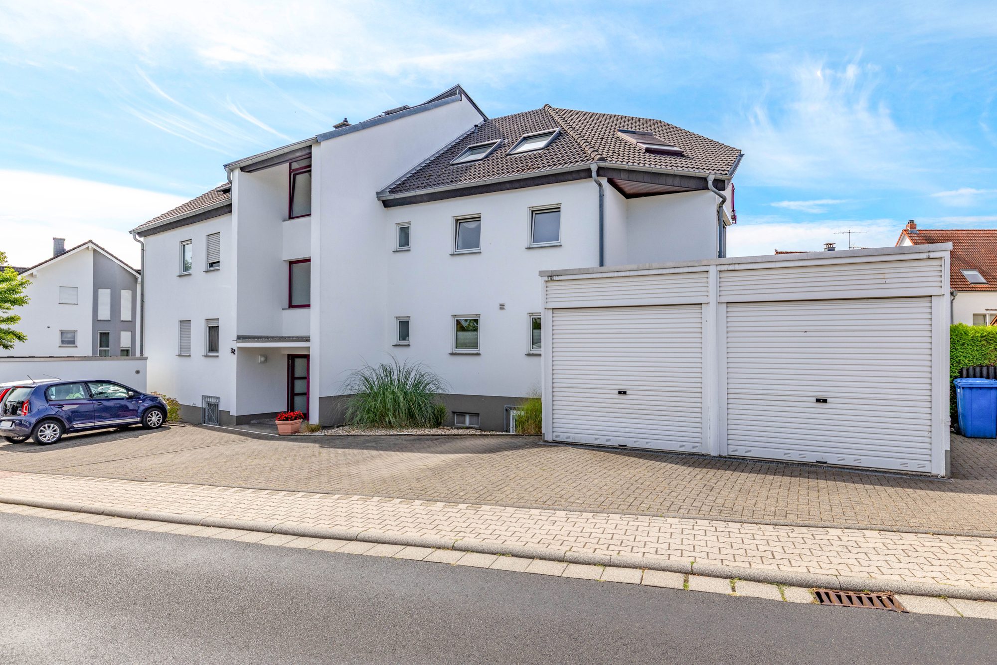 Immobilienangebot - Bruchköbel - Alle - Bruchköbel-Roßdorf: Schöne 3-Zimmer-Dachgeschoss-Wohnung mit herrlicher Dachterrasse in ruhiger Lage