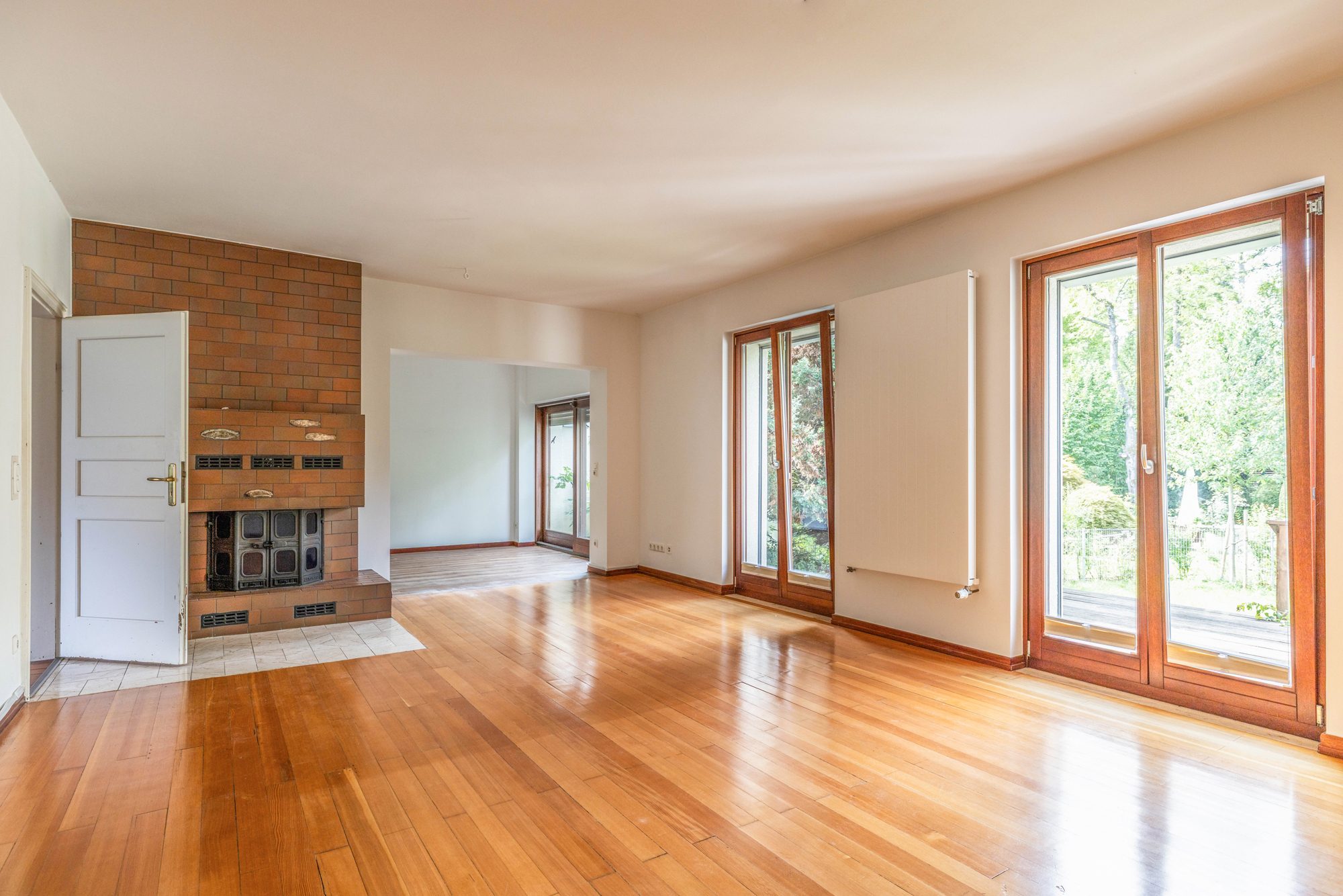 Immobilienangebot - Hanau - Alle - Hanau-Musikerviertel: Großzügiges, charmantes Einfamilienhaus mit tollem Garten in begehrter Lage