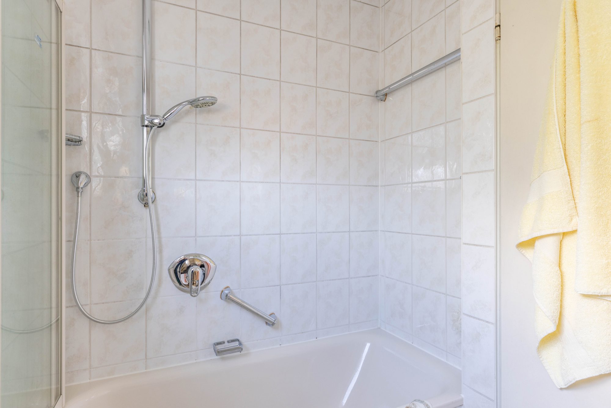 Immobilienangebot - Hanau / Großauheim - Alle - Hanau-Großauheim: Modernisierungsbedürftiges Reihenmittelhaus mit schönem Garten in ruhiger Wohnlage