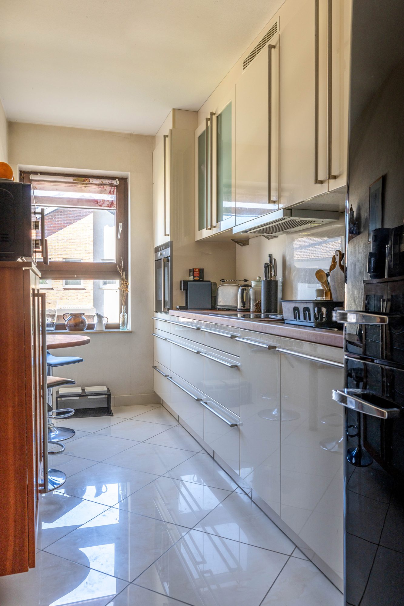 Immobilienangebot - Maintal / Dörnigheim - Alle - Maintal-Dörnigheim: Top gepflegte 3-Zimmer-Wohnung mit großem Südwest-Balkon in zentraler Wohnlage