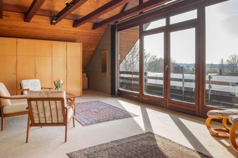 Immobilienangebot - Rendsburg - Alle - Einfamilienhaus mit Weitblick zur Eider sucht neue Eigentümer!