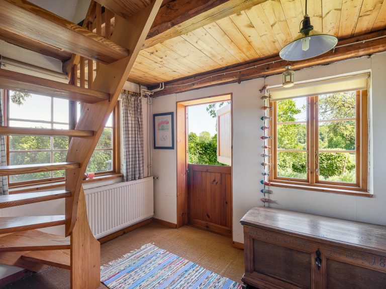 Immobilienangebot - Mohrkirch - Alle - … und am Ende der Straße steht ein besonderes Landhaus