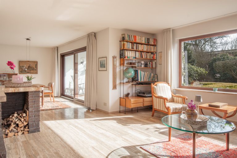 Immobilienangebot - Rendsburg - Alle - Einfamilienhaus mit Weitblick zur Eider sucht neue Eigentümer!