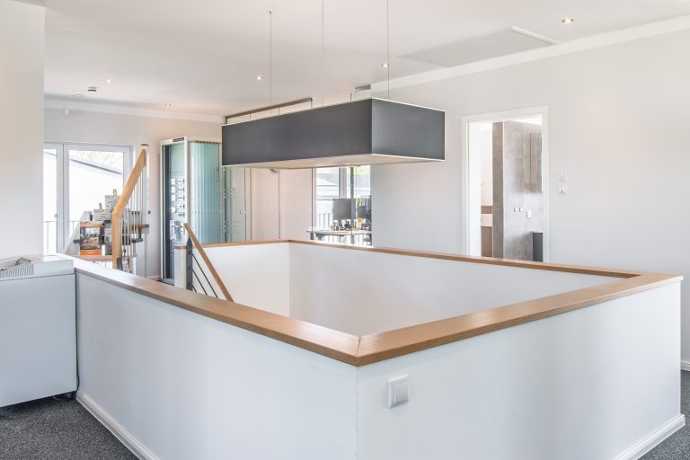 Immobilienangebot - Eckernförde - Alle - Zur Miete: Großzügiges und modernes Bürogebäude im Gewerbegebiet Grasholz in Eckernförde