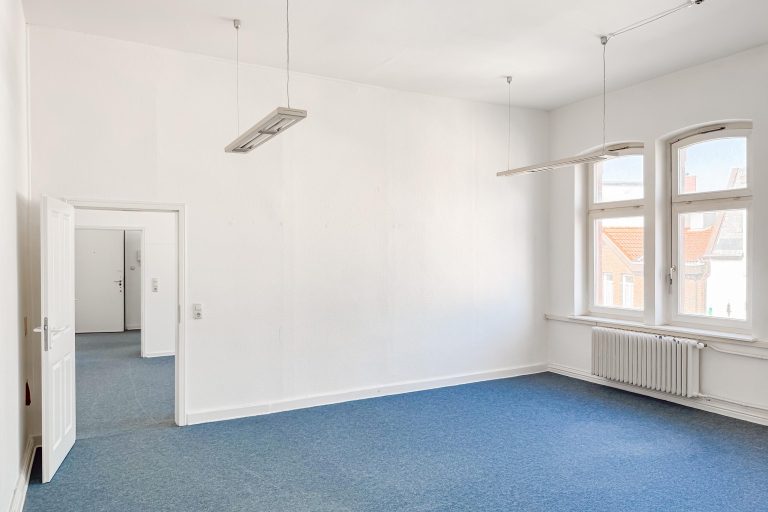 Immobilienangebot - Kappeln - Alle - Historisches Postamt in Kappeln – Ihre Projektidee für eines der prägnantesten Gebäude im Zentrum
