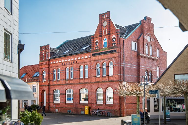 Immobilienangebot - Kappeln - Alle - Historisches Postamt in Kappeln – Ihre Projektidee für eines der prägnantesten Gebäude im Zentrum