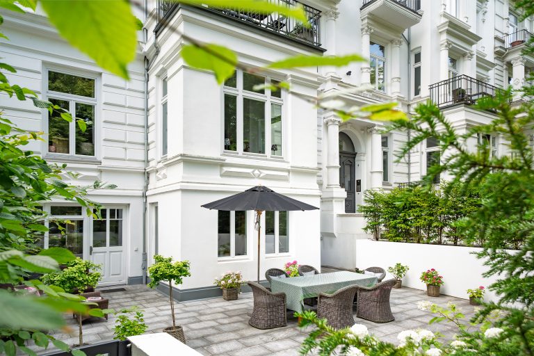 Immobilienangebot - Hamburg Harvestehude - Alle - Zeitlose Eleganz auf zwei Ebenen im Herzen Harvestehudes