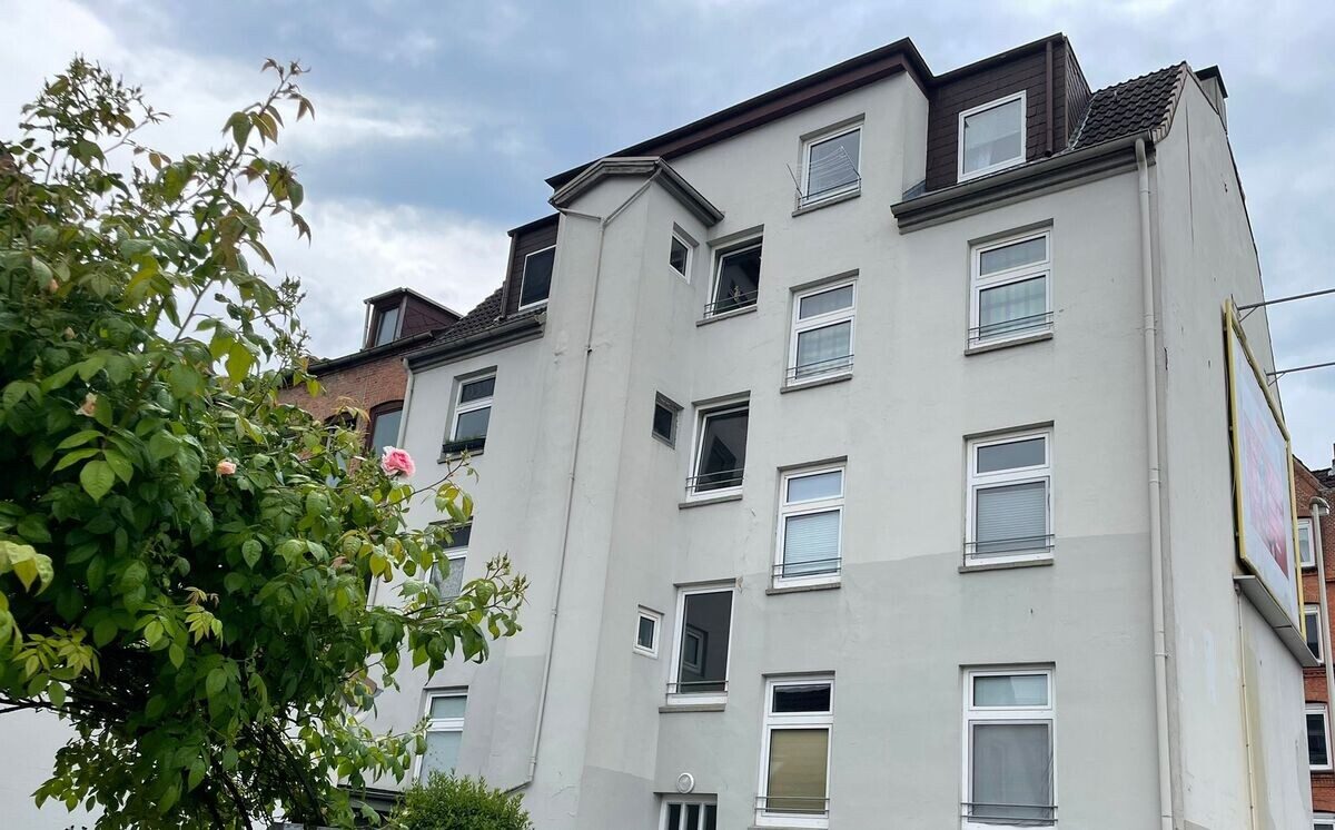 Immobilienangebot - Kiel - Alle - 3-Zimmer-Altbauwohnung in Kiel – zentral gelegen und vielseitig nutzbar