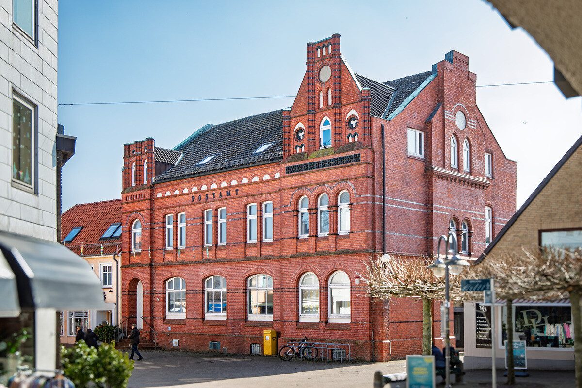 Immobilienangebot - Kappeln - Alle - Historisches Postamt in Kappeln – Ihre Projektidee für eines der prägnantesten Gebäude im Zentrum